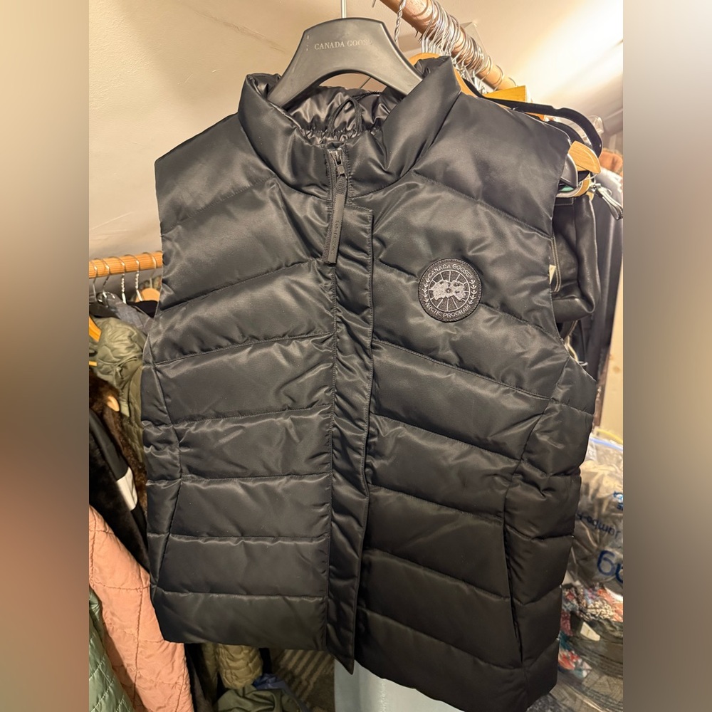 BNWT Canada Goose Satin Black Freestyle Vest